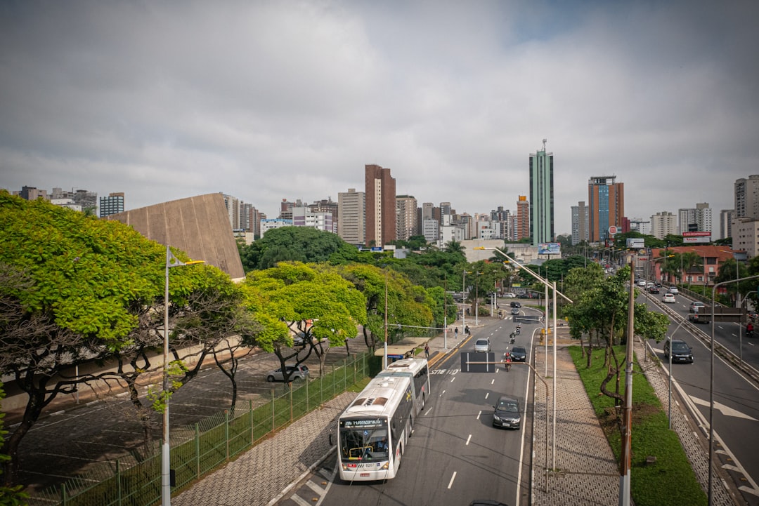 Seguro de Carro: Posso Escolher Qualquer Oficina? | Comigo